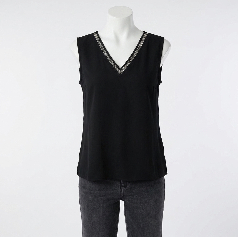 NEW ESQUALO thyra fancy beaded neckline top in black